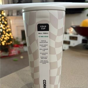 New Corkcicle 24oz Cold Cup wavy check board pattern